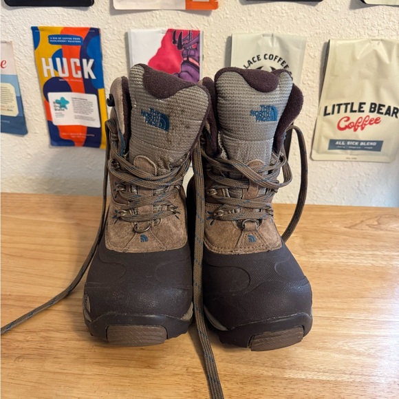 Women's North Face Primaloft Winter Snow Boots Size 6 Brown - Picture 2 of 7